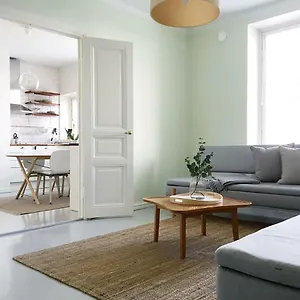 Magnificent Sea View! Luminous 1 Bedroom For Max 4 Apartment